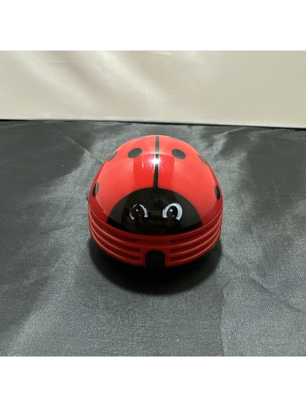 Crumby Ladybug Mini Tabletop Cleaner Vacuum Red Black Tested Works